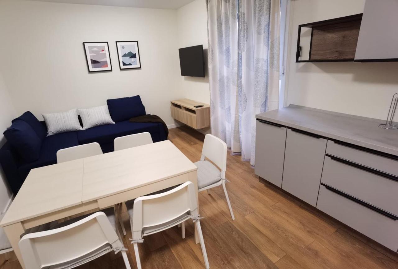 Style 2Br*** Apartment Split Exterior photo